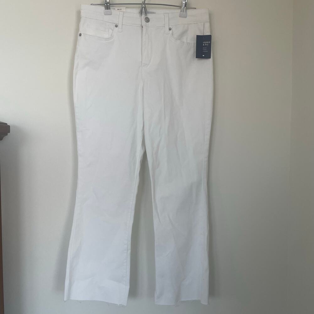 NWT Crown & Ivy High Rise Flare Cropped Jeans White size 8